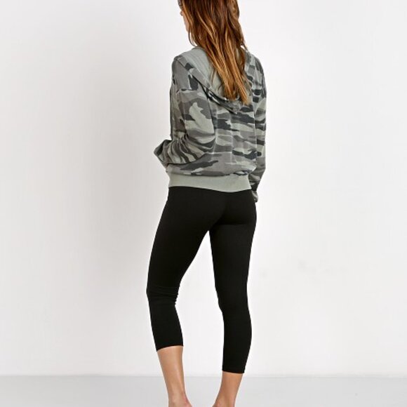 Splendid Gray Camouflage Hoodie in XS - Picture 3 of 7